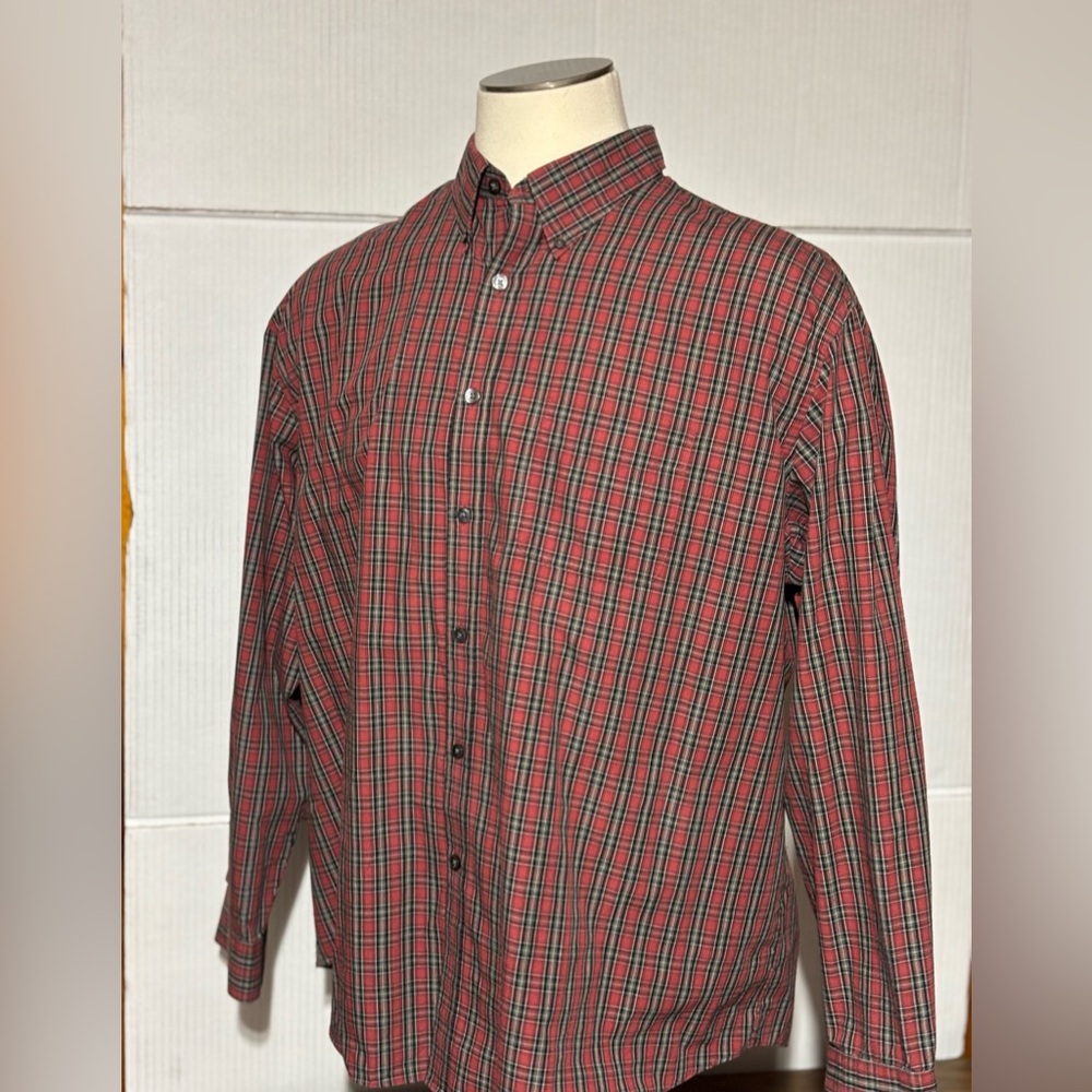 Van-Heusen men’s XXL 18-18 1/2 long sleeve shirt. Red/black plaid 32” L